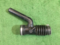 Патрубок воздушного фильтра SUBARU LEGACY OEM 14457AA202 BG9 BD9 1996 EJ20