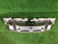 Решетка радиатора SUBARU LEGACY OEM J1017AG000 BP5 BL5 BLE BPE BPH BL9 BP9