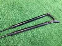 Амортизаторы крышки багажника SUBARU LEGACY OEM 63260AE020, 63260AE030 BHE BH9 BH5 2001 blue 14L,11K