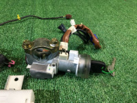 Комплект замков SUBARU LEGACY OEM 57491AE740 BHE BH9 BH5 2001 blue 14L,11K