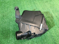 Корпус воздушного фильтра SUBARU LEGACY OEM 46052FE000, 46051AE000 BE5 BH5 2001 EJ206