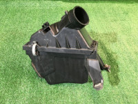 Корпус воздушного фильтра SUBARU LEGACY OEM 46052FE000, 46051AE000 BE5 BH5 2001 EJ206