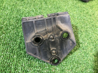 Suporte direito do para-choques traseiro SUBARU LEGACY OEM 57707AE060 BHE BH9 BH5 2001 blue 14L,11K