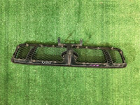Решетка радиатора SUBARU LEGACY OEM J1017AE006 BH9 BHE BH5 BE5 BE9 BEE 2001-2002