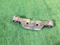 Подушка редуктора SUBARU LANCASTER OEM 41310AE001 BH9 BHE BH5 1998 EJ254