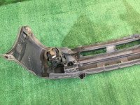Para-choques dianteiro SUBARU LANCASTER OEM 57703AE130MF, 57711AE150, 84501AE220, 84501AE230 BHE BH9 1998 beige 8L5