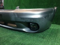 Para-choques dianteiro SUBARU LANCASTER OEM 57703AE130MF, 57711AE150, 84501AE220, 84501AE230 BHE BH9 1998 beige 8L5