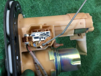 Fuel pump SUBARU LANCASTER OEM 42021AE000 BH9 BE9 BH5 BE5 1998 EJ254