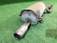 消音鼓 SUBARU LANCASTER OEM 44300AE120 BH9 1998 EJ254