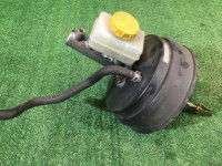 Главный тормозной цилиндр 26401AC180, 26402AE060 SUBARU LANCASTER