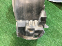 Подкрылок передний правый SUBARU LANCASTER OEM 59110AE020 BHE BH9 1998 beige 8L5