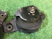 ยางแท่นเครื่อง SUBARU LANCASTER OEM 41022AE020, 41022AE030 BH9 BE9 BH5 BE5 1998 EJ254