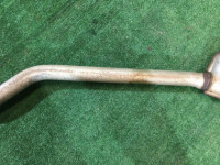 Средняя часть глушителя SUBARU LANCASTER OEM 44300AE120 BH9 BE9 1998 EJ254