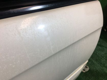 右リアドア SUBARU LANCASTER OEM 60400AE420 BHE BH9 2000 white 07C