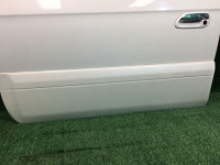 Left front door SUBARU LANCASTER OEM 60009AE050 BHE BH9 2000 white 07C