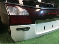 尾门 SUBARU LANCASTER OEM 60800AE040, 84251AE060 BHE BH9 BH5 2000 white 07C