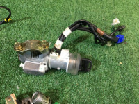 锁芯套装 SUBARU LANCASTER OEM 57491AE541 BHE 2000 white 07C