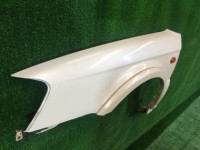 บังโคลนหน้าซ้าย SUBARU LANCASTER OEM 57120AE031 BHE BH9 2000 white 07C