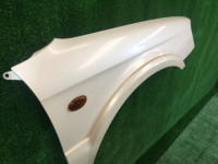 右フロントフェンダー SUBARU LANCASTER OEM 57120AE021 BHE BH9 2000 white 07C