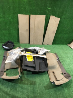 Обшивка багажника SUBARU LANCASTER OEM 94072AE000AD, 94072AE010AD, 94015AE020GF, 95066AE020GG, 95066AE030GG BHE BH9 BH5 2000 white 07C