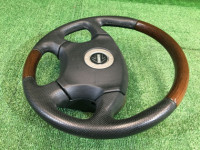 พวงมาลัย MOMO с подушкой SUBARU LANCASTER OEM 34311AE110, 98211AE040ML BHE BH9 BH5 2000 white 07C