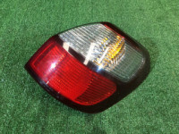 右尾灯 84201AE220 SUBARU LANCASTER