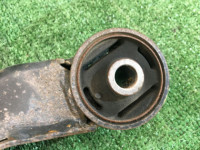 Подушка редуктора SUBARU OUTBACK OEM 41310AG021 BPE BP9 BP5 2005 EZ30