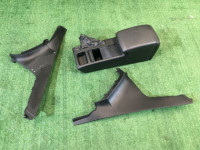 Бардачок подлокотник 92111AG200JC SUBARU OUTBACK