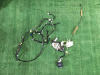 Доводчик пятой двери 63031AG001, 63160AG001, 63224AG000 SUBARU OUTBACK