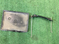 Крепление аккумулятора 82161AG011, 82161AG001, 82182AG001, 82122AG001 SUBARU OUTBACK