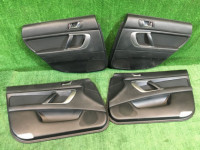 Обшивка дверей 94279AG060JC, 94279AG070JC, 94239AG640JC, 94239AG650JC SUBARU OUTBACK