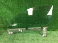 Стекло передней левой двери SUBARU OUTBACK OEM 61011AG030 BPE BP9 BP5 2005