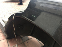 左リアフェンダー SUBARU FORESTER OEM 51402FC052 SF5 SF9 2000 black 47A