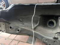 左リアフェンダー SUBARU FORESTER OEM 51402FC052 SF5 SF9 2000 black 47A