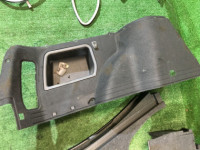 Revestimento da bagageira SUBARU FORESTER OEM 94063FC001OE, 94063FC011OE, 95020FC011OE, 95020FC041OE, 95020FC041OE SF5 SF9 2000 black 47A