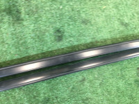 Молдинг лобового стекла SUBARU FORESTER OEM 91013FC000, 91013FC000 SF5 SF9 2000 black 47A