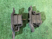 エンジンマウント SUBARU FORESTER OEM 41022FA091 SF5 SF9 2000 EJ201