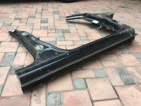 右サイドシル SUBARU FORESTER OEM 51402FC061 SF5 SF9 2000 black 47A