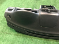 Торпедо SUBARU FORESTER OEM 66040FC000OE, 66120FC000ND, 66062FC520OE, 66065FC001 SF5 SF9 2000 black 47A