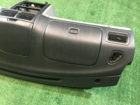 Торпедо SUBARU FORESTER OEM 66040FC000OE, 66120FC000ND, 66062FC520OE, 66065FC001 SF5 SF9 2000 black 47A