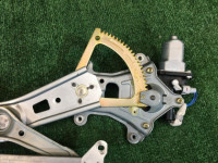 Elevalunas trasero derecho SUBARU OUTBACK OEM 62188AG001 BPE BP9 2005