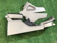 Porta-luvas e apoio de braço высокий SUBARU FORESTER OEM 92173SA000ND, 92113FE100ND, 92114SA040ND, 92136FE000ND SG5 SG9 SG 2005 48W