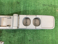 Porta-luvas e apoio de braço высокий SUBARU FORESTER OEM 92173SA000ND, 92113FE100ND, 92114SA040ND, 92136FE000ND SG5 SG9 SG 2005 48W