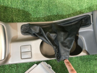Porta-luvas e apoio de braço высокий SUBARU FORESTER OEM 92173SA000ND, 92113FE100ND, 92114SA040ND, 92136FE000ND SG5 SG9 SG 2005 48W