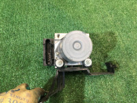 Блок abs SUBARU FORESTER OEM 27594SA070 SG5 2005 EJ205