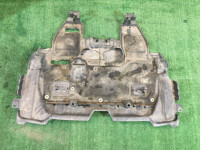 แผ่นกันใต้เครื่อง SUBARU FORESTER OEM 56410SA090 SG5 2005 48W