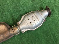 排气中段 SUBARU FORESTER OEM 44200SA080 SG5 2005 EJ205