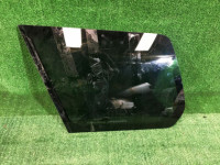 Стекло багажника левое 65209SA300 SUBARU FORESTER