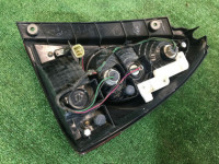 左尾灯 SUBARU FORESTER OEM 84201SA190 SG5 2005