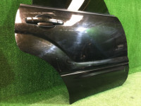 Porta traseira direita SUBARU FORESTER OEM 60409SA0019P SG5 SG9 2003 black 18L